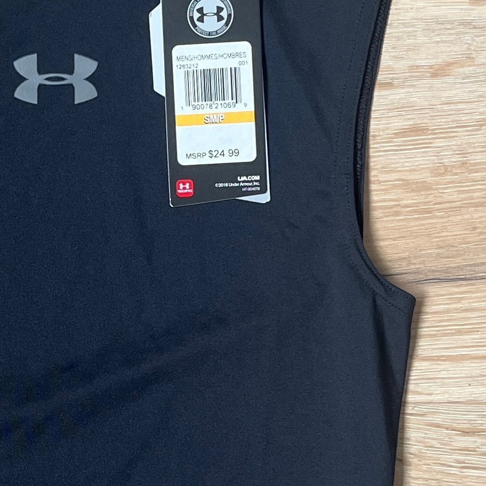 Under Armour Black Compression Tank Top Sz S/M Athletic Fit HeatGear *T18 - Picture 4 of 4